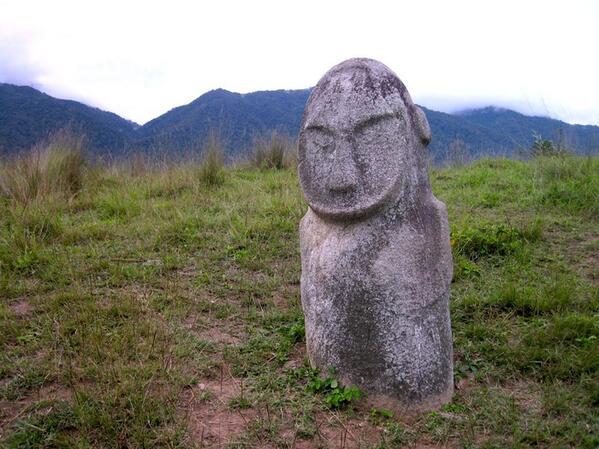 bada-indonesia-megaliths