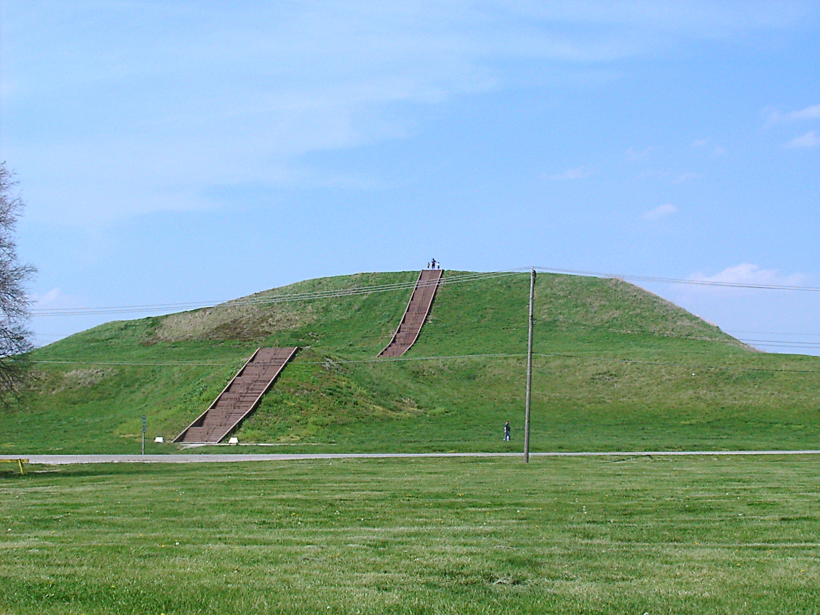 Cahokia Mounds Illinois