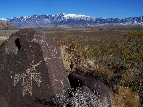 Native American rock art at Three Rivers