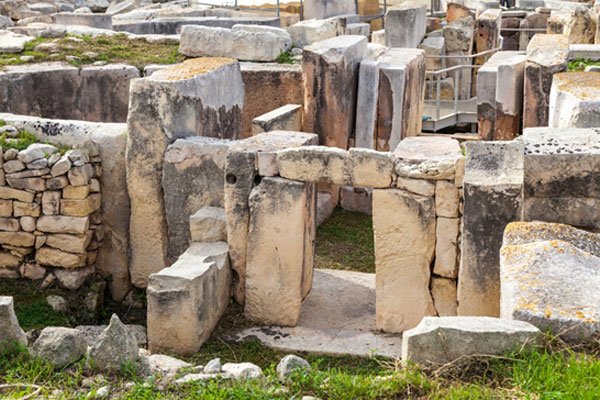 hagar qim temple in malta