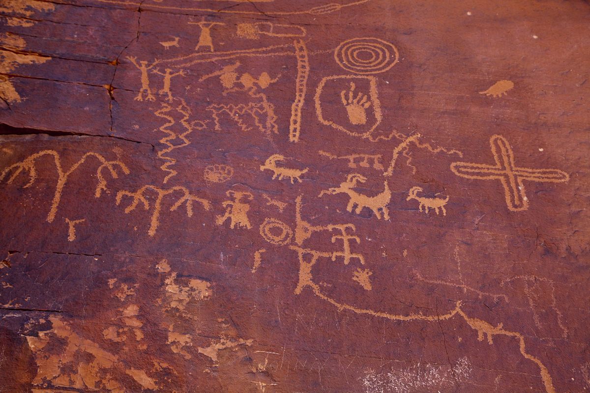 Valley of fire petroglyphs