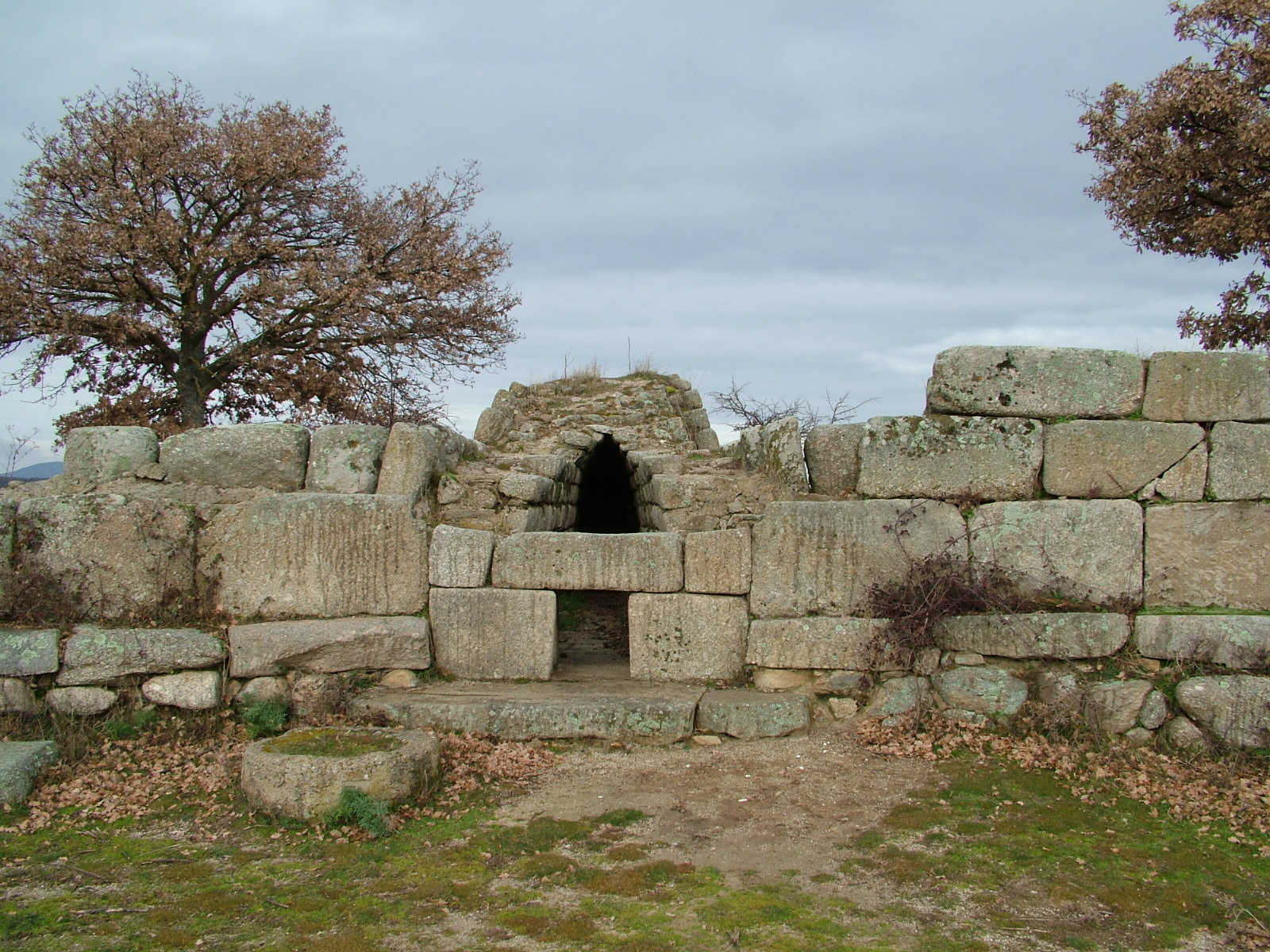 Sardinia Giant Tombs