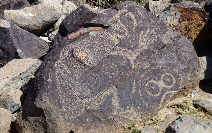 Ancient rock art Three rivers