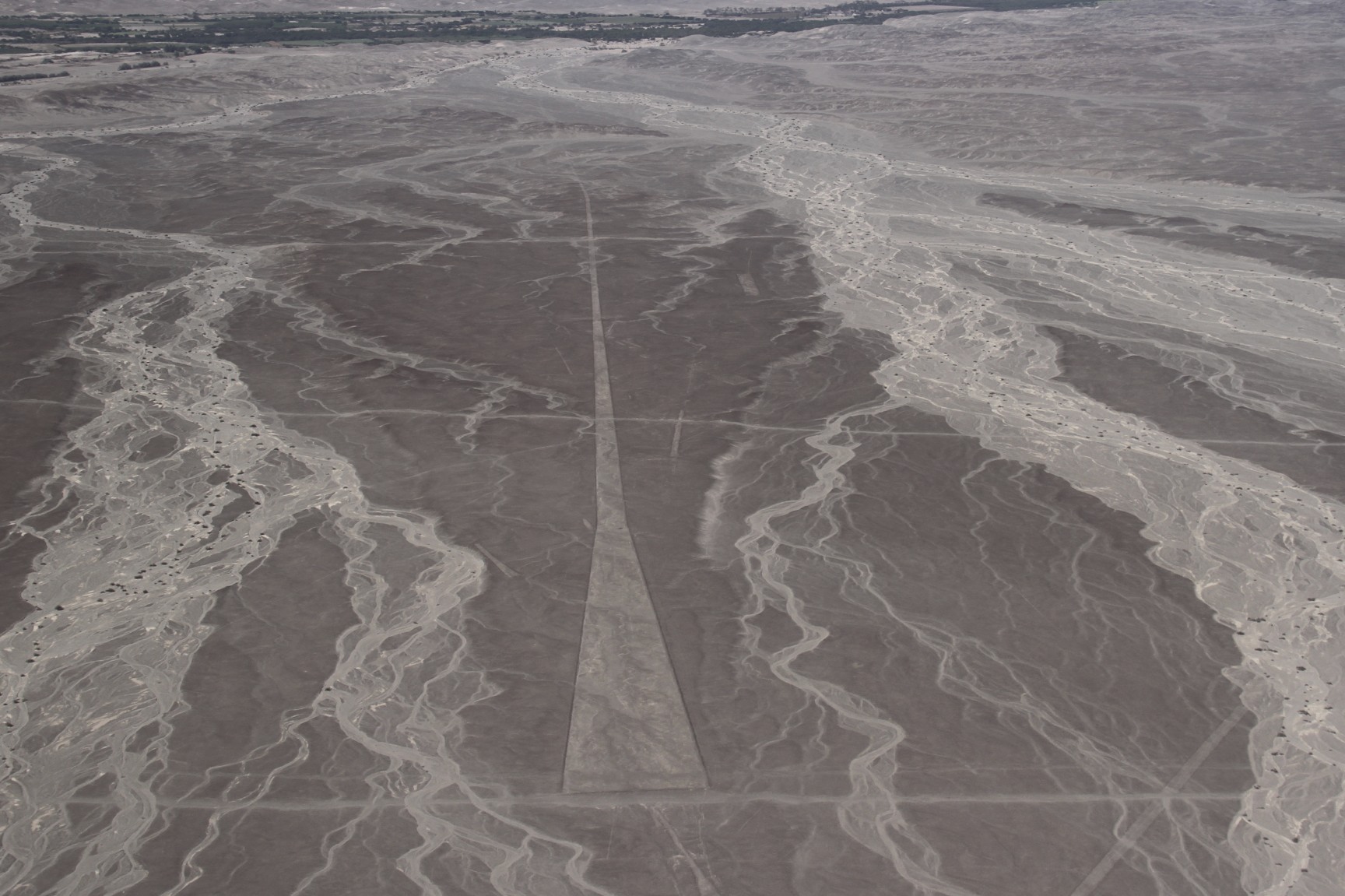 Nazca Lines triangle